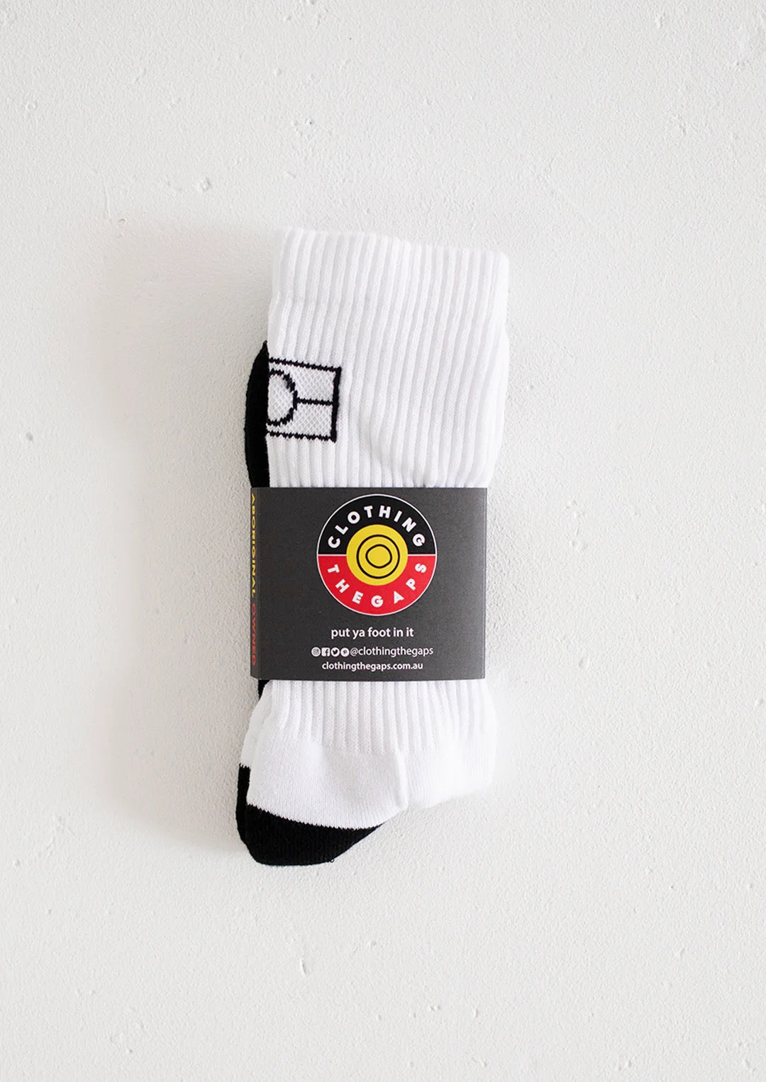 Clothing the Gaps Flag Socks - White