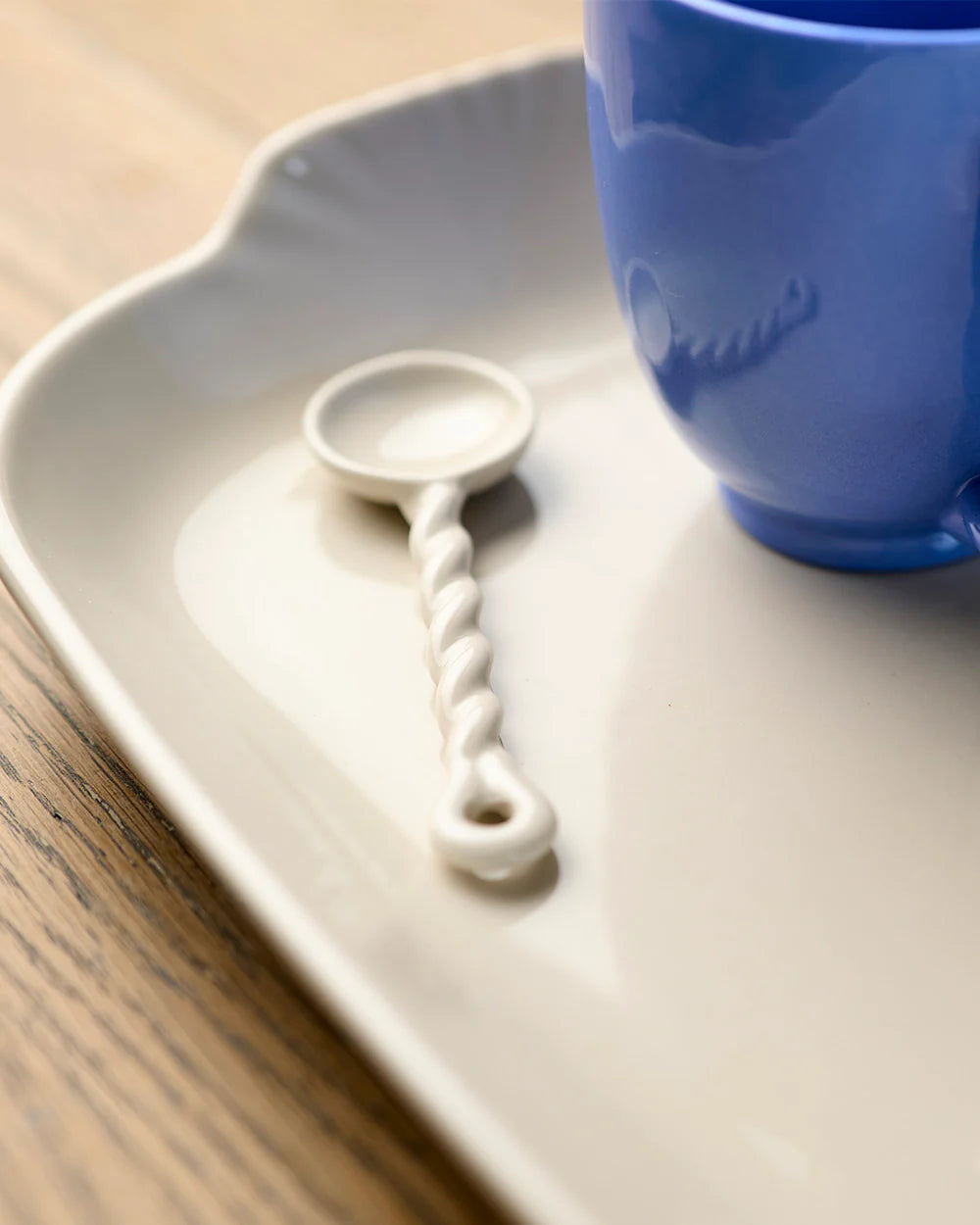 Vintage Table Set of Three Spoons - Vanilla