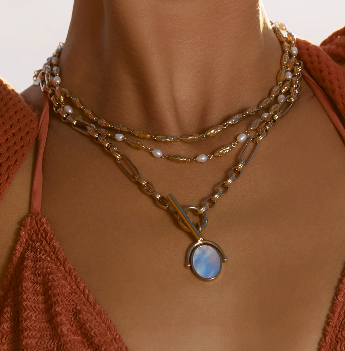 Delilah Spinner Necklace - Rose Quartz