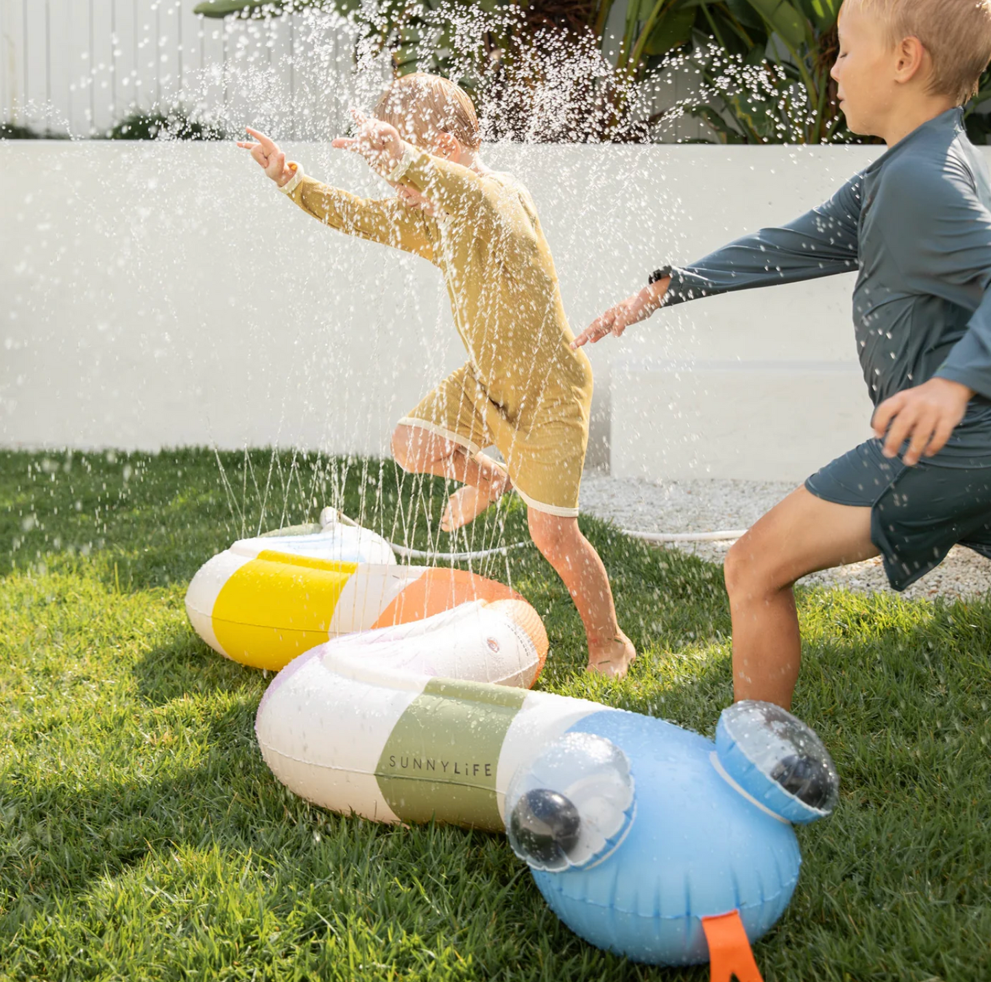 Inflatable Sprinkler - Into the Wild
