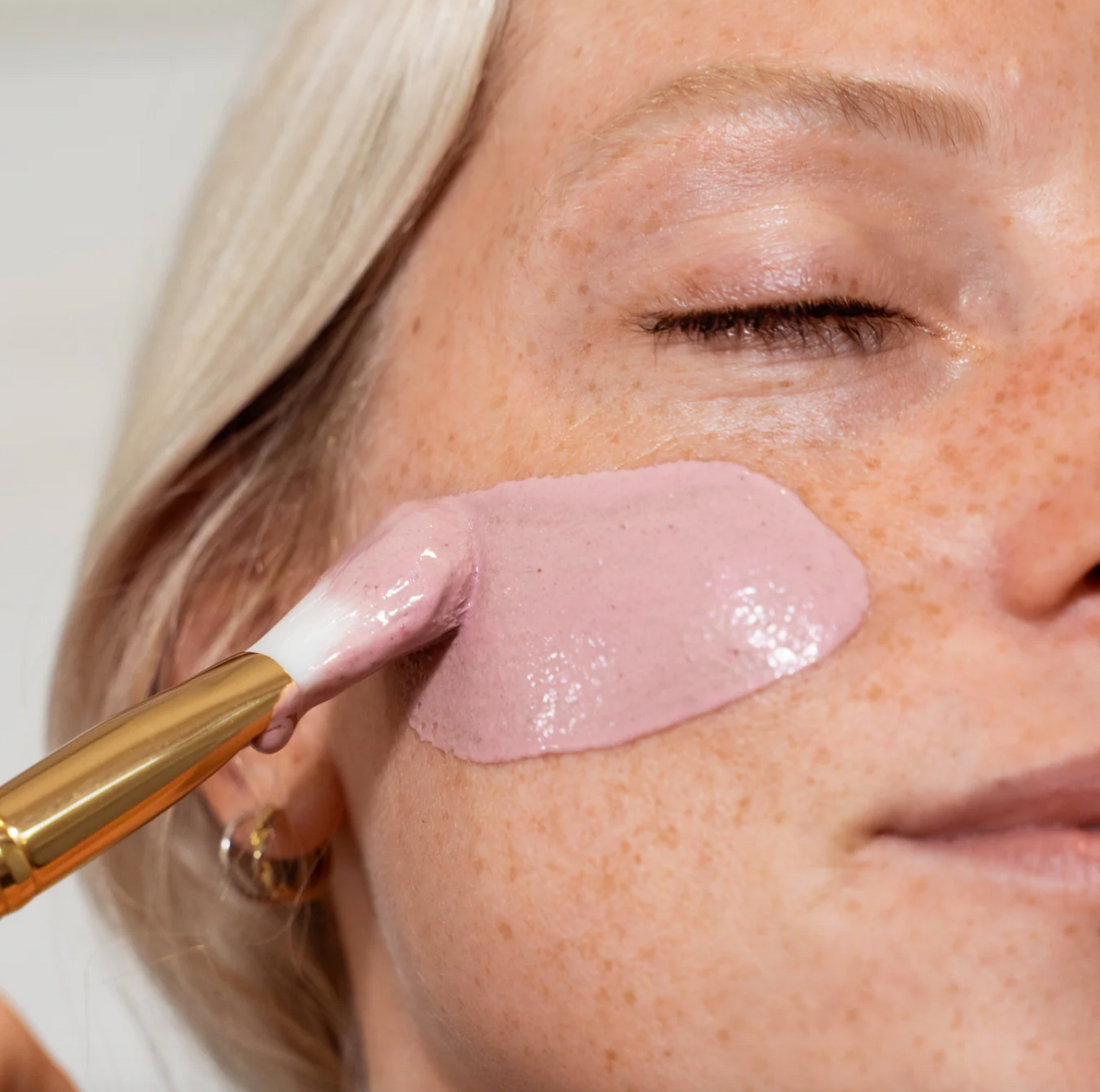 Facial Mask - Pink Vitamin C