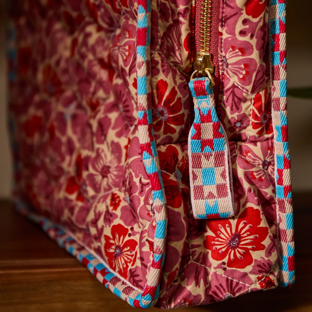 Magnolia Vanity Bag - Poppy