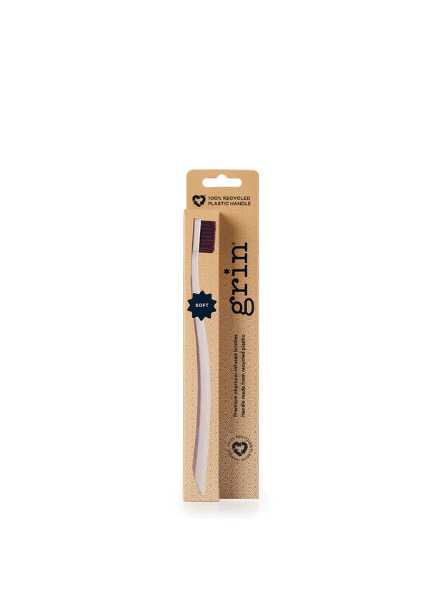 Toothbrush Ivory Medium