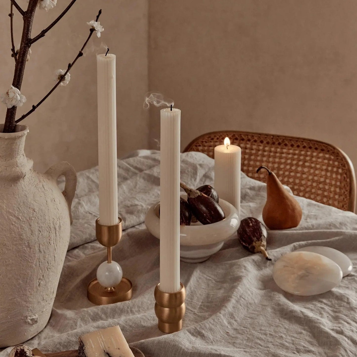 Beaded Fountain Brass Candle Holder - White
