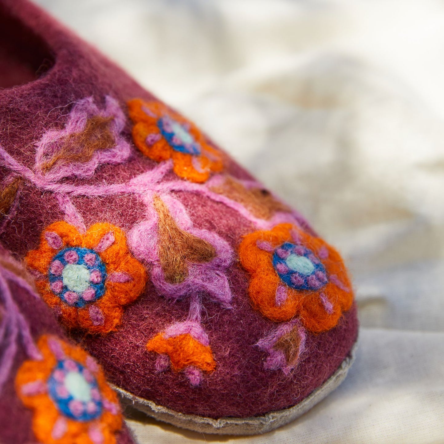 Marie Felt Slippers - Mahogany