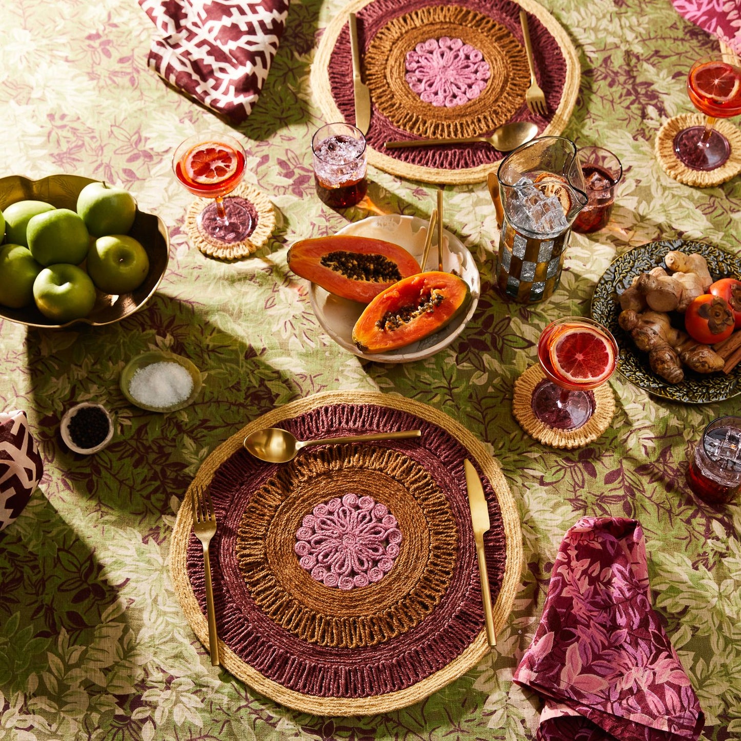 Alka Tablecloth - Reed