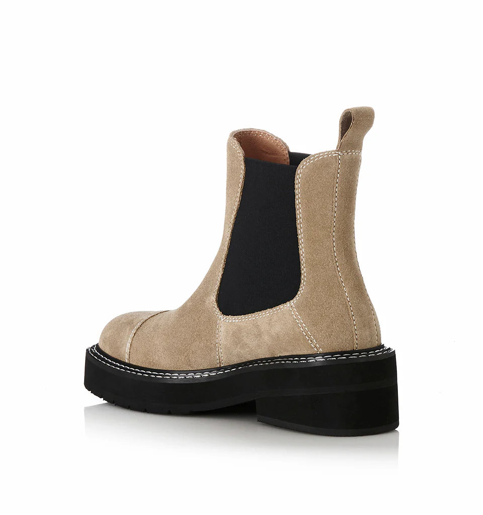 Ebony Boot - Natural Suede