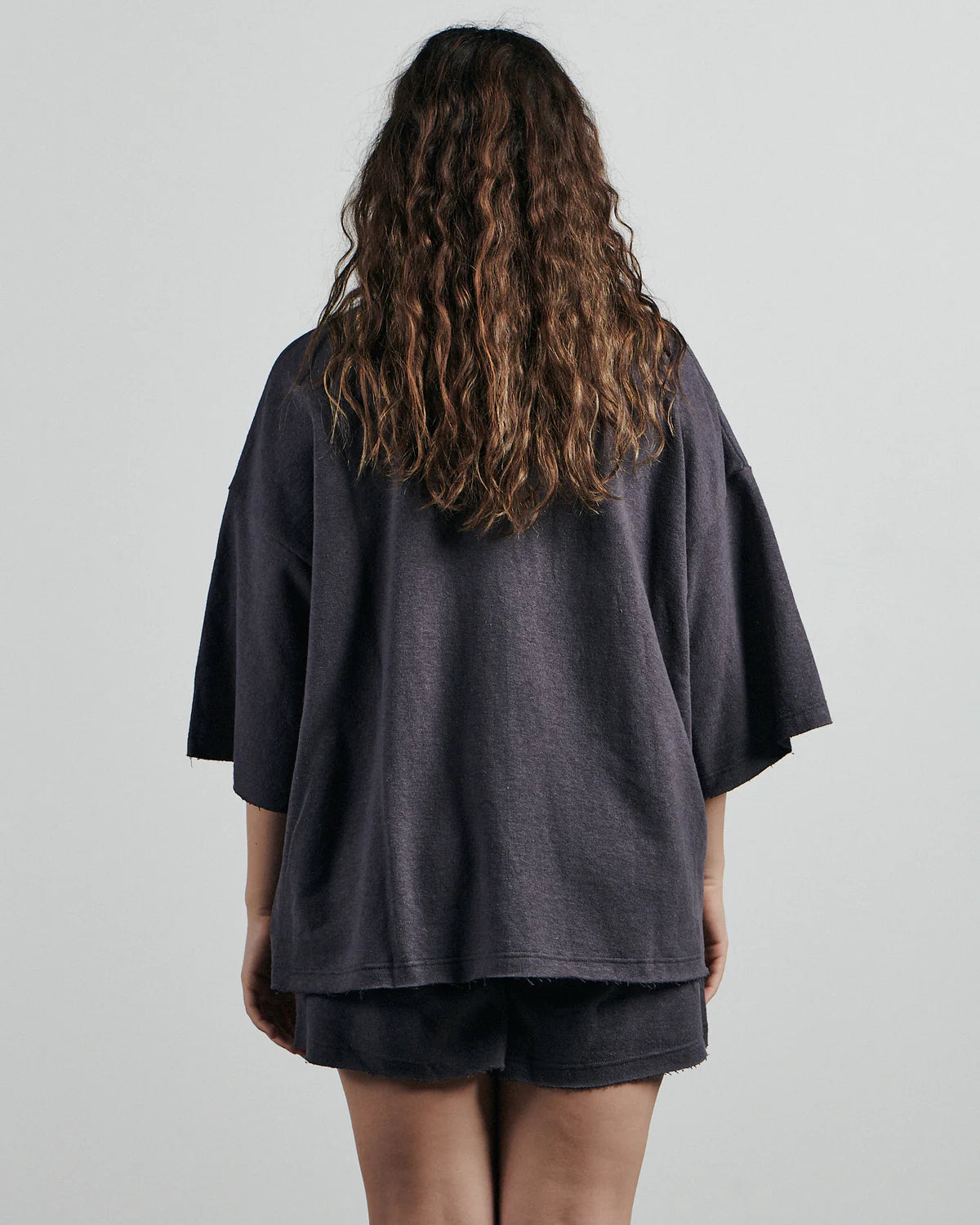 The Oversized Tee Sweat - Coal