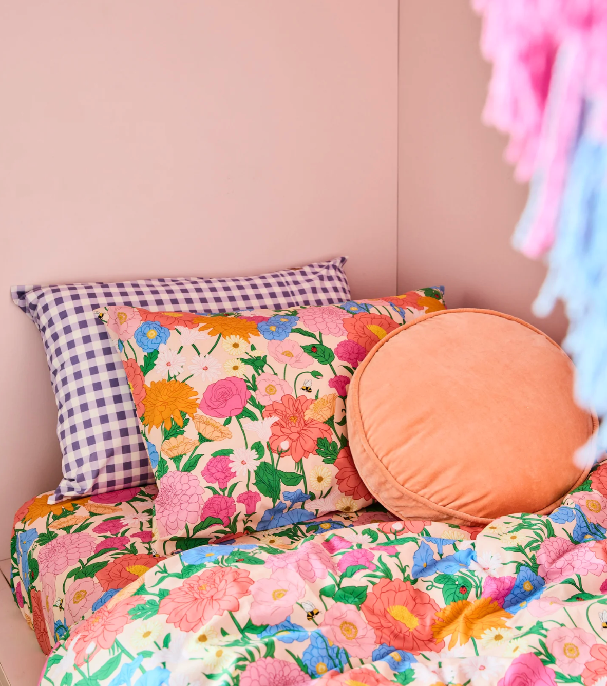 Peach Velvet Pea Cushion