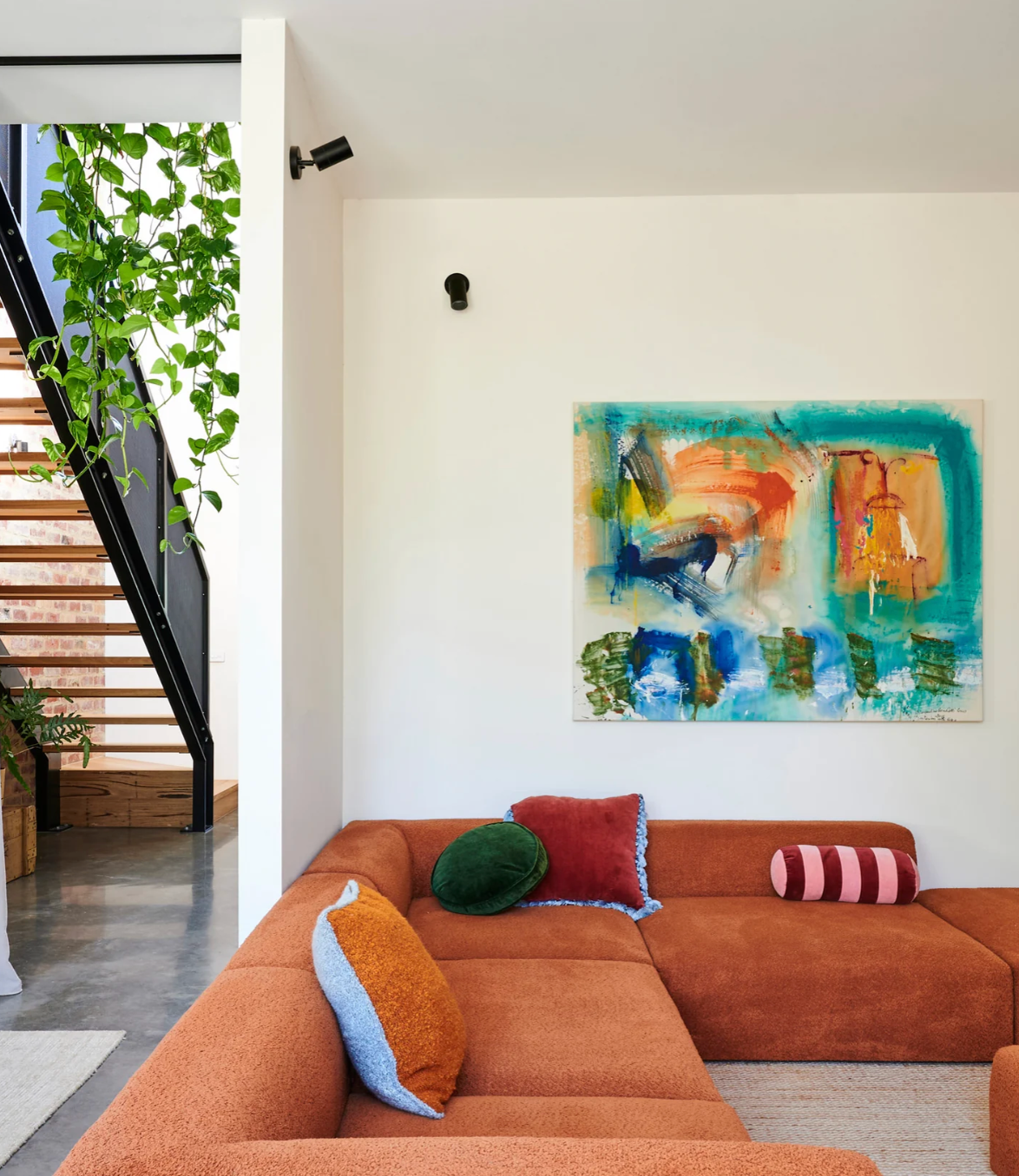 Combu Green Velvet Pea Cushion