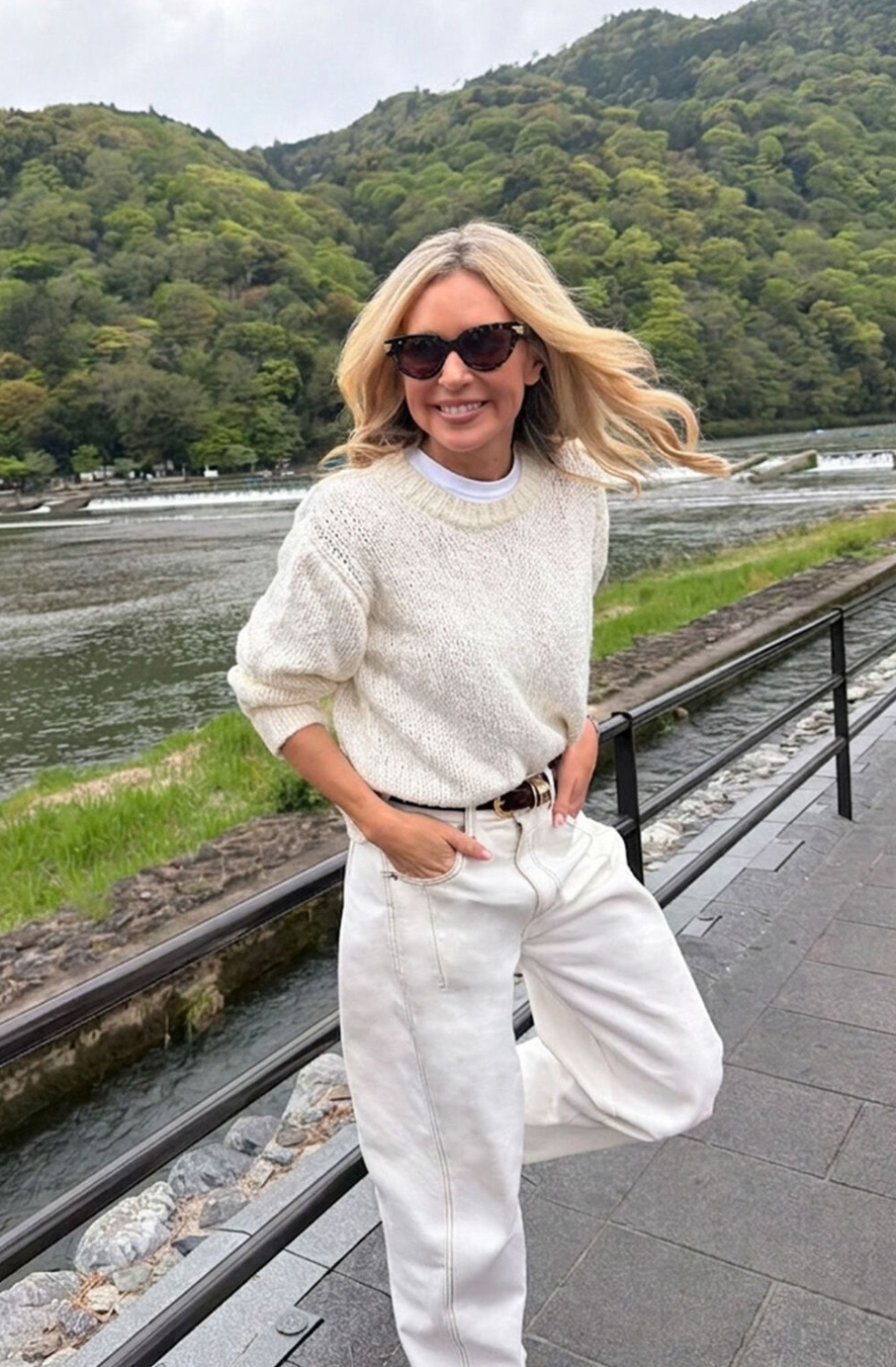 Sage Chunky Knit Crew - Marshmallow