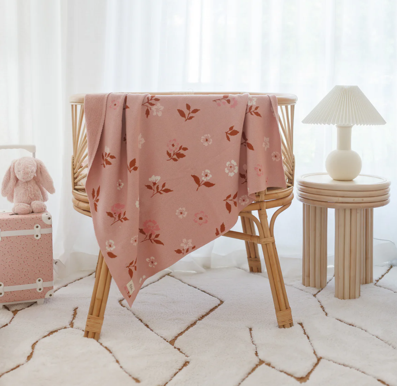 Peony Luxe Knitted Blanket