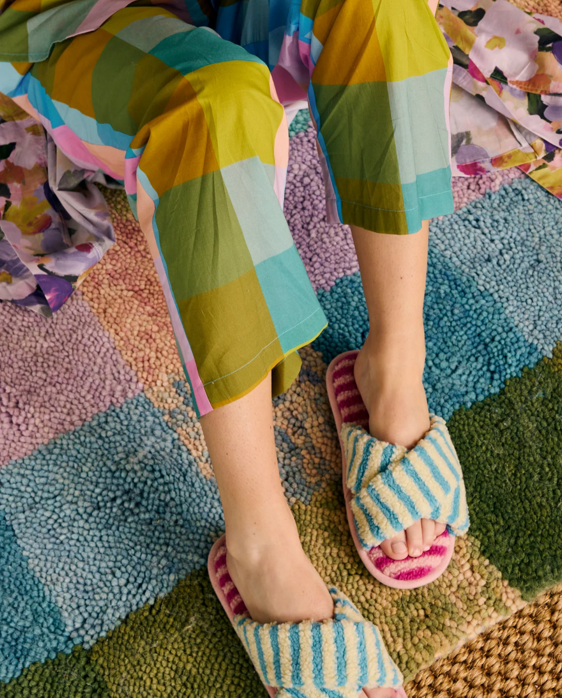 Sunny Granita Sherpa Adult Slippers