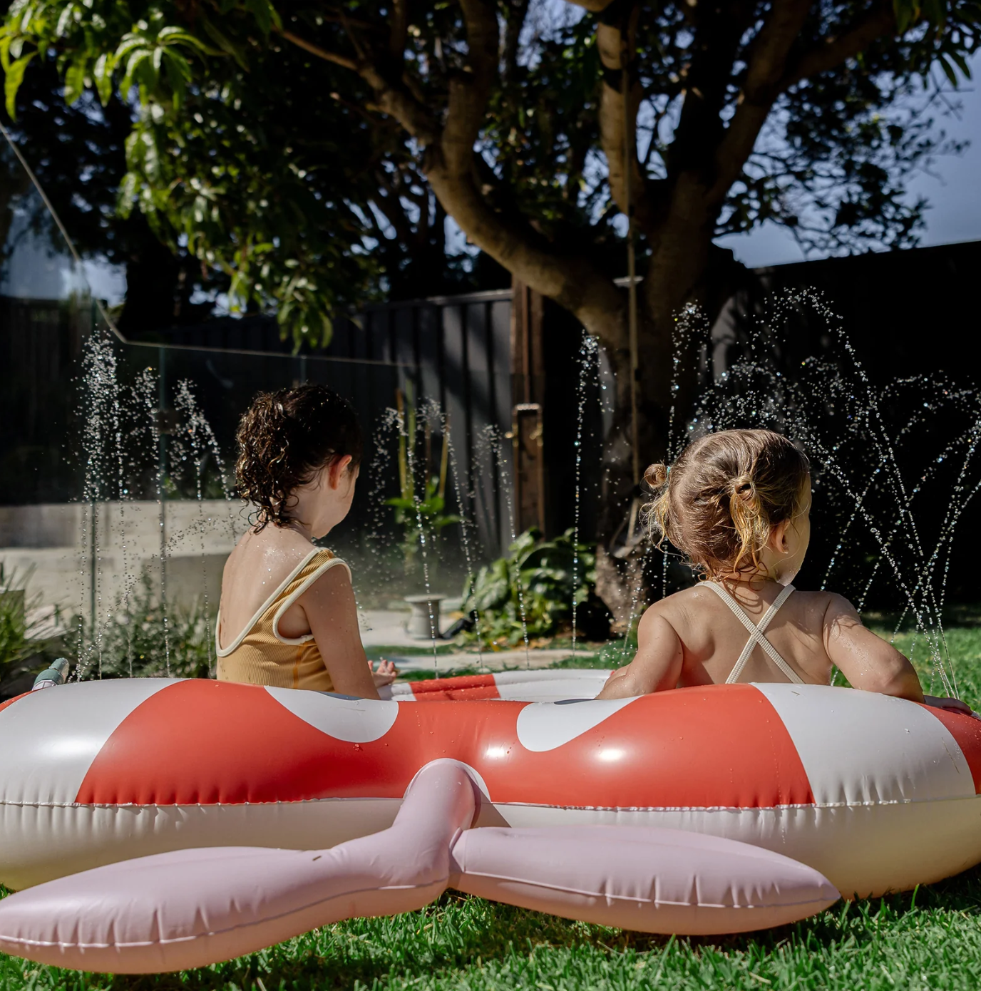 Kids Sprinkler Mat - Poppy the Peach
