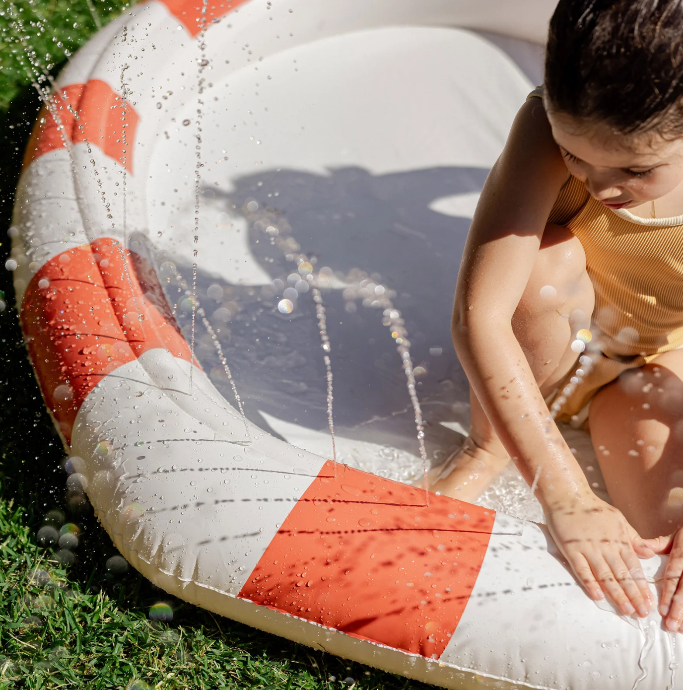 Kids Sprinkler Mat - Poppy the Peach
