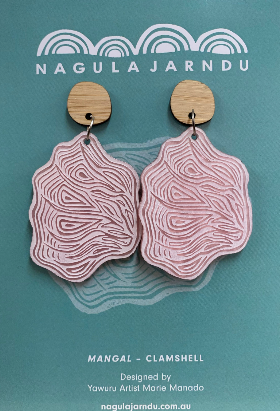 Mangal (Clam Shell) Earrings