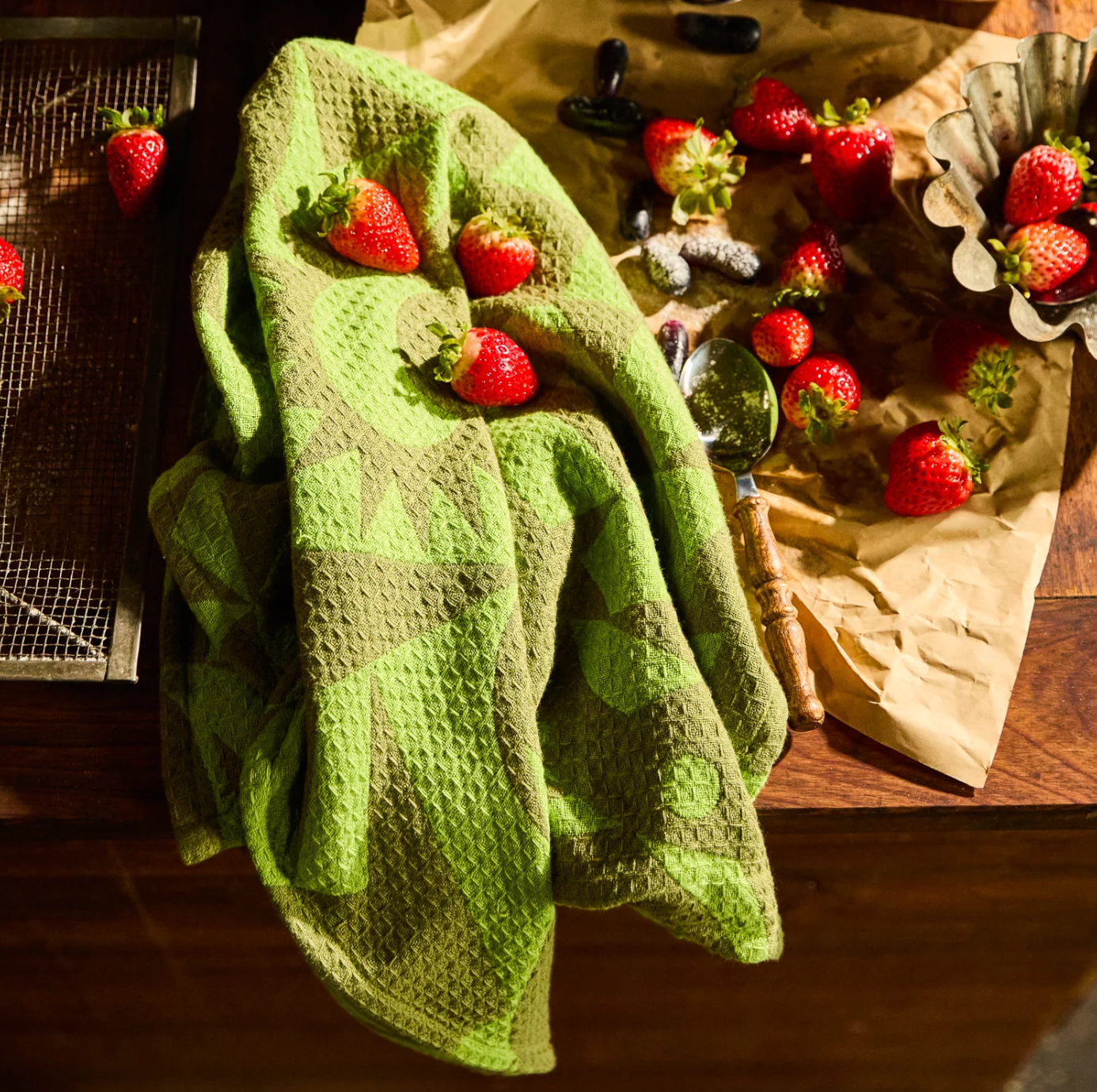 Nora Tea Towel - Cactus Green