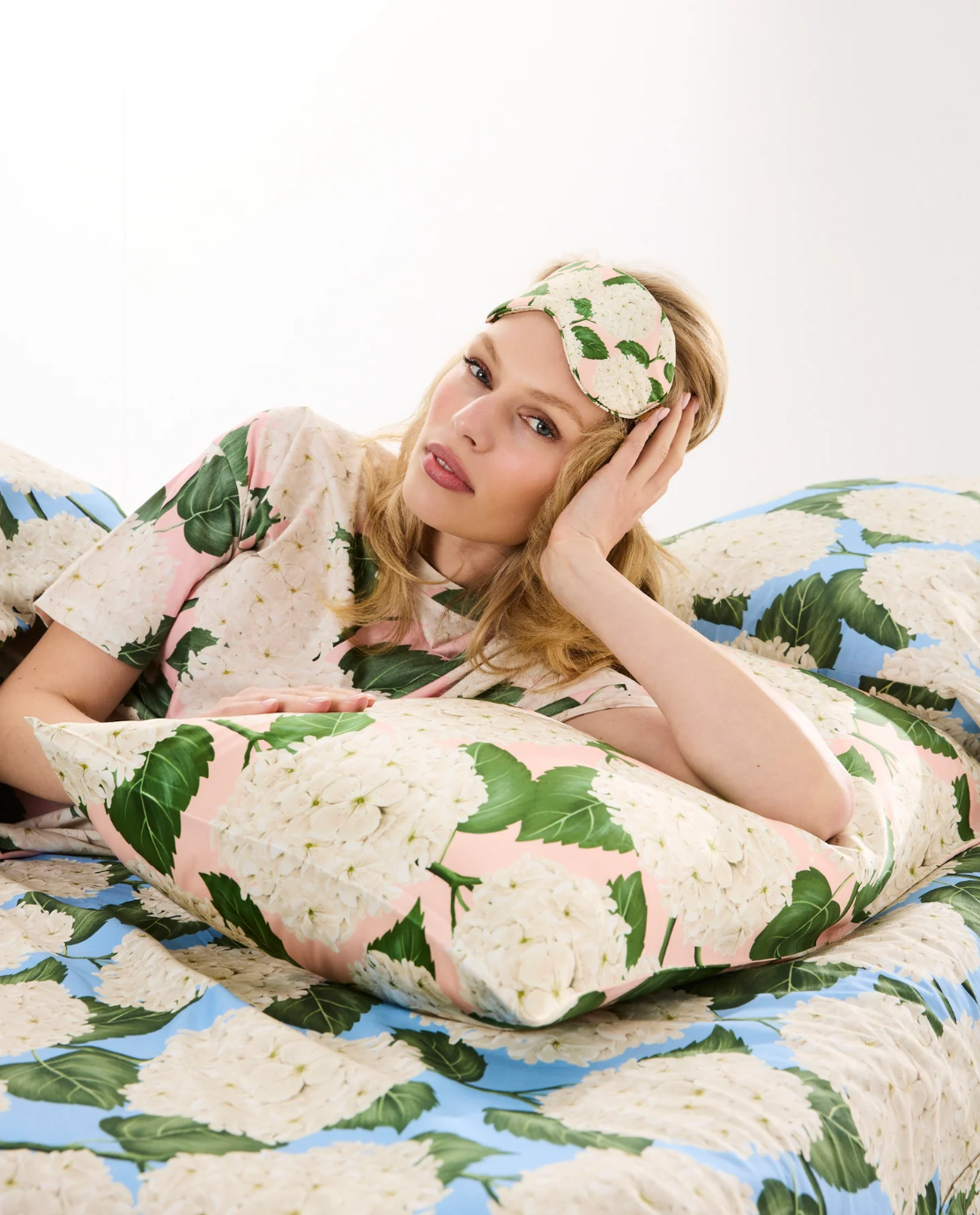 Silk Eye Mask - Hydrangea Pink