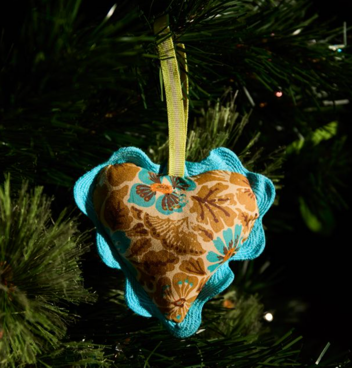 Magnolia Cotton Heart Decoration - Turquoise