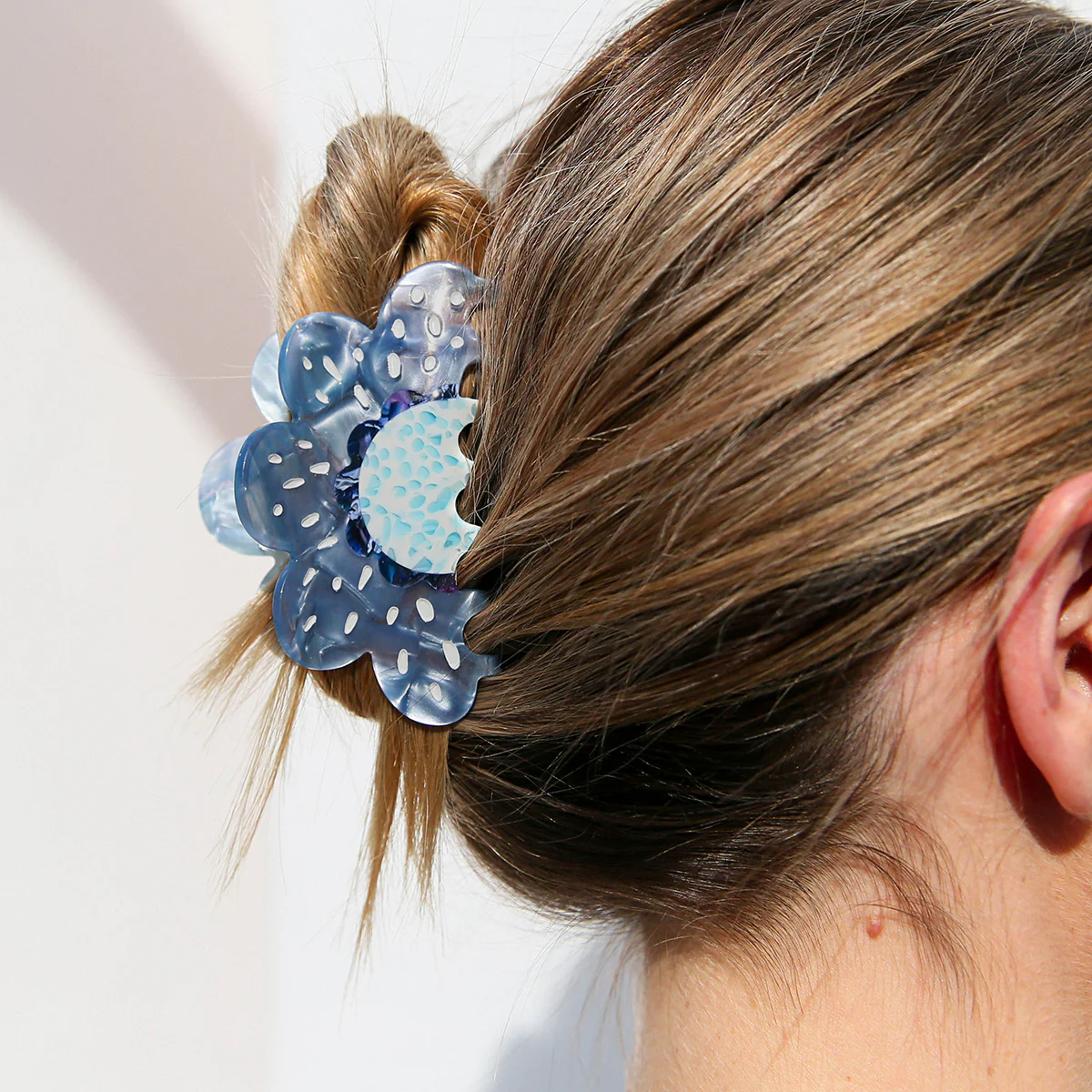 Daisy Hair Claw Clip - Blue