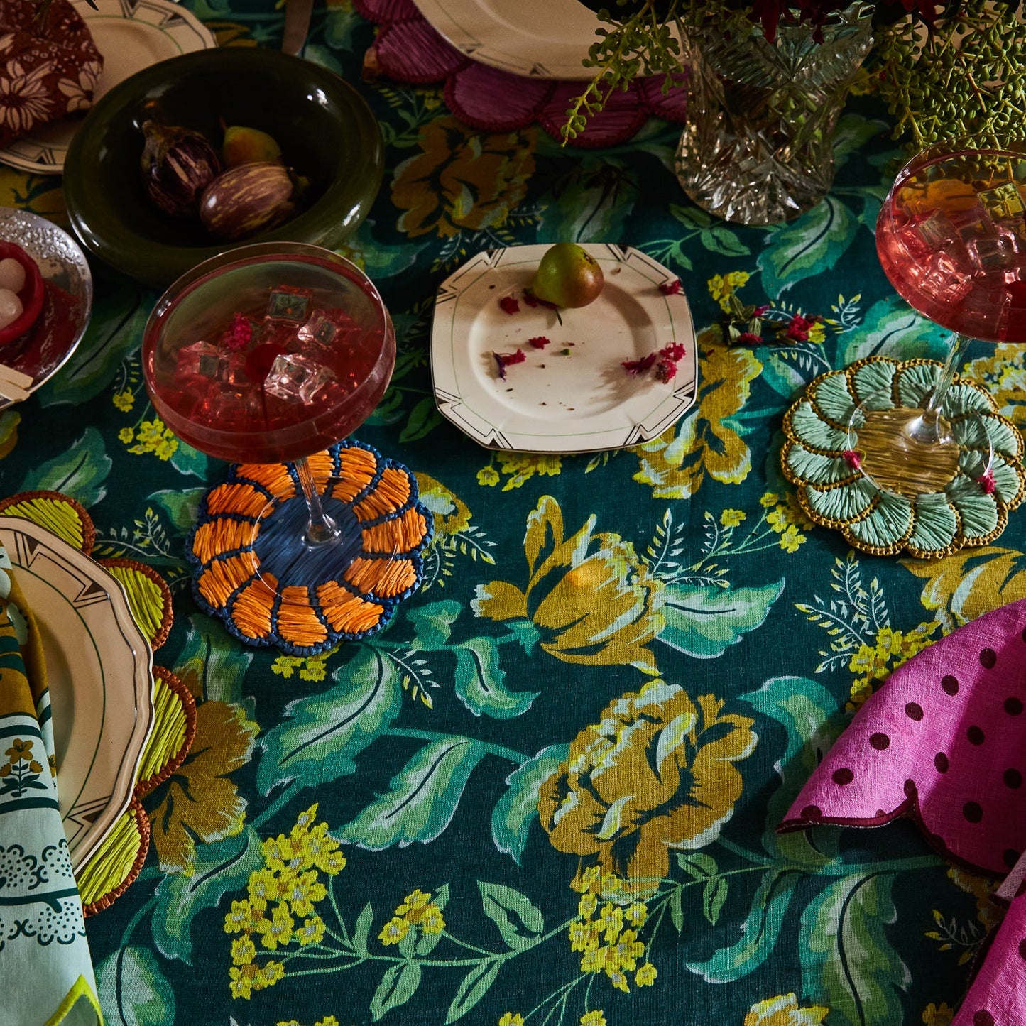 Margot Linen Tablecloth - Forest