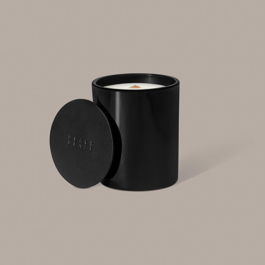 Scented Candle - Vetiver & Fig 200g
