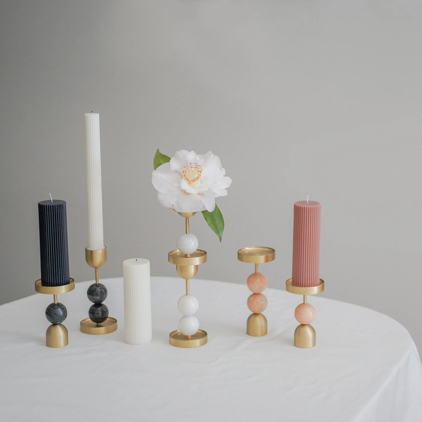 Beaded Fountain Brass Candle Holder - White
