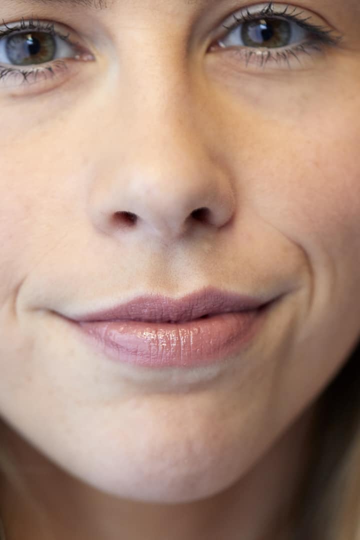 Lip Nourish Natural Lipstick - Tea Rose